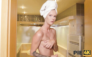 European pornstar Ariela Donovan long time waiting ovulation